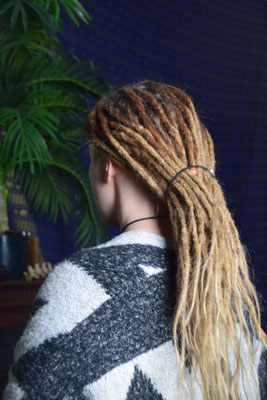 Dreaderstellung, neue Dreads in Berlin 021 (50 Dreads mit Extensions)
