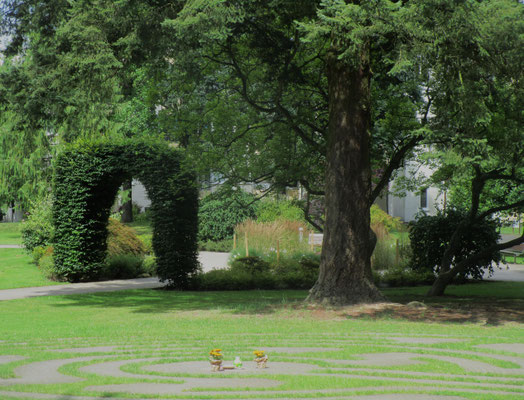 Sommer im Labyrinth