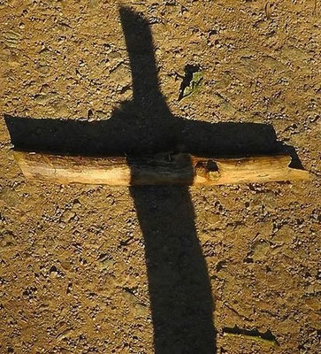 Schattenkreuz