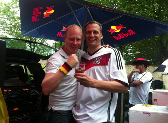 WM-Party mit DJs Axel und Markus