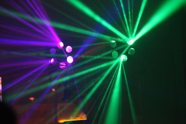Basis-Licht-Technik DJs Axel und Markus