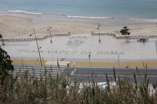 Blick auf die Strandpromenade