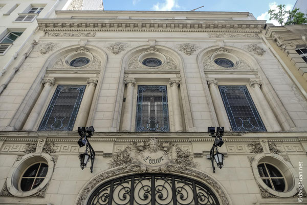 Théâtre de l'Oeuvre à l'intérieur de la cité Monthiers
