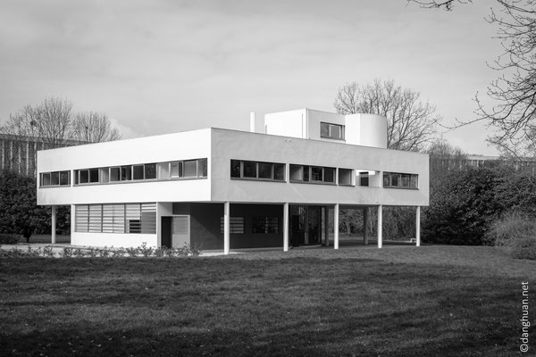 Villa Savoye  (1928-1931) - Le Corbusier (Poissy)