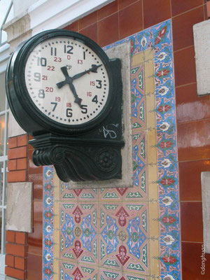 Sintra - Horloge de la Gare