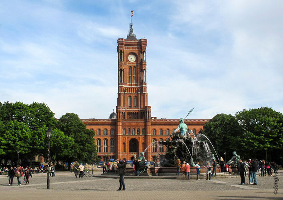 rotes rathaus - ancienne mairie