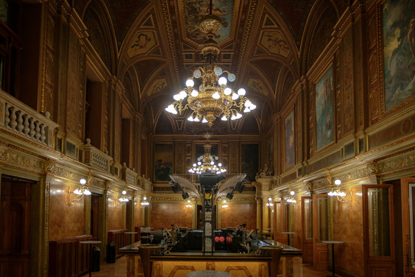 Opéra : le salon au premier étage
