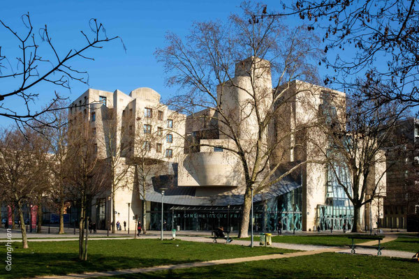 Cinémathèque Française (Paris) - Frank Gehry