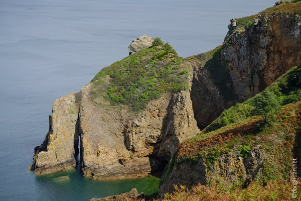 Randonnée de Sorel à l'Etacq le long du sentier nord-ouest de l'île