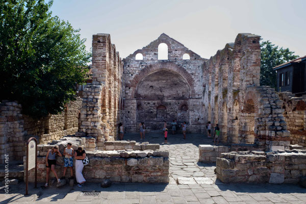 Nessebar - une ville restaurée par les successifs maîtres du lieu : Grecs, Romains, Byzantins, Bulgares et Ottomans