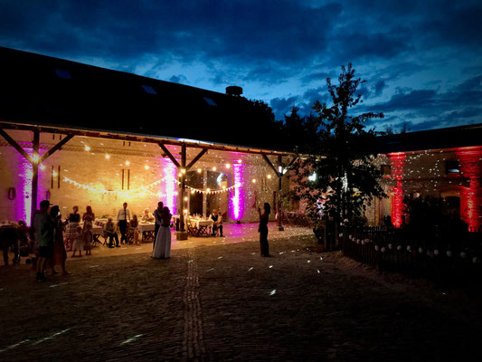 Partybeleuchtung auf dem Storchenhof Paretz