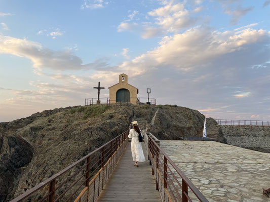 フランス　卒業旅行　ホームステイ　フランス人の家でフランス生活体験　思い出に残る卒業旅行を、お友達との参加も可能です！　