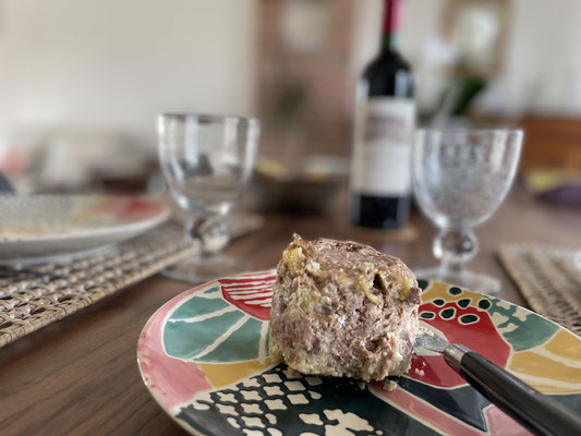 ２０２６年フランス卒業旅行申し込み受付フランス　卒業旅行　ホームステイ