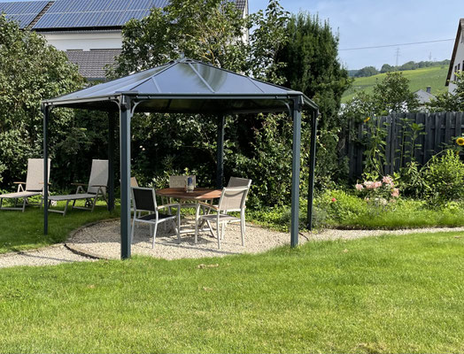 Gartenpavillon