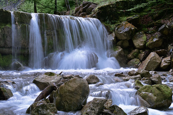 magischer Wasserfall