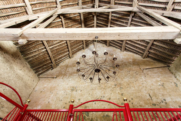 Décor écurie et ambiance équestre, location événementielle, écurie les Rouillons, 89 Sens