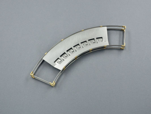 Brosche - Silber und Stahl