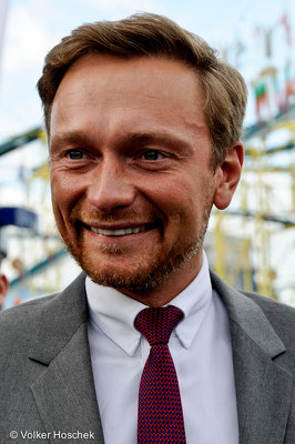 Christian Lindner beim Wasenrundgang