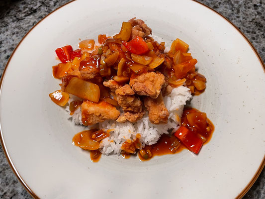 Frittiertes Hühnchen Süß sauer