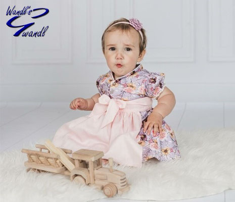 babydirndl-wandlsgwandl