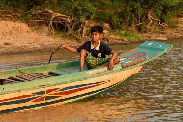 Kampong Khleang, Tonle Sap