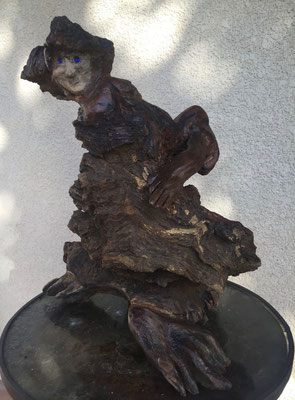 La sorcière - 2019 - Christian Dupont - 57x45 - Sculpture - Bois flotté- 400 € - N25