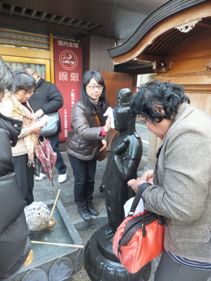 Washing Statue for Wishing to Eliminate illness