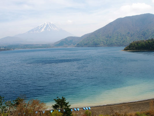 From Lake Motosu