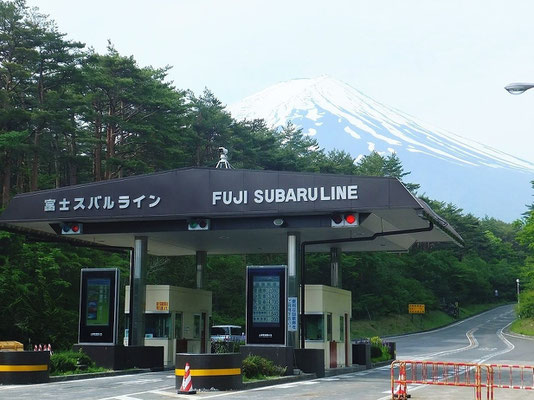 Toll Gate & Mt. Fuji