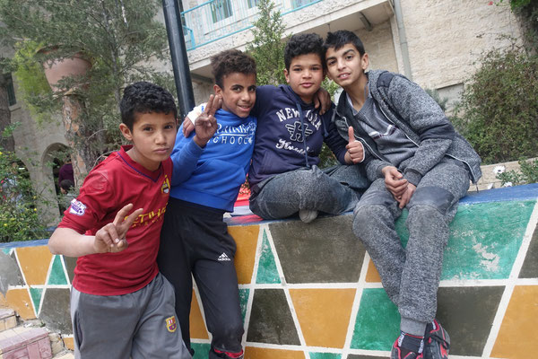 Hisham, Ali, Mohammed und Ahmed. 