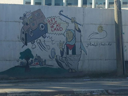 Ein Graffiti an einer Schule in Zabadi