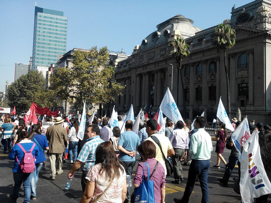 22 mars : manif' à Santiago