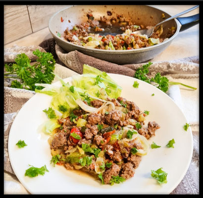 Warmer Eisbergsalat