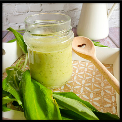 Bärlauchsoße und -pesto
