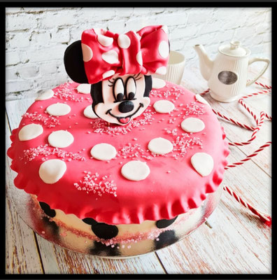 Mini-Mouse-Torte