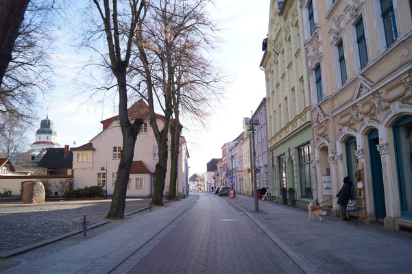 Straße vor der Marienkirche