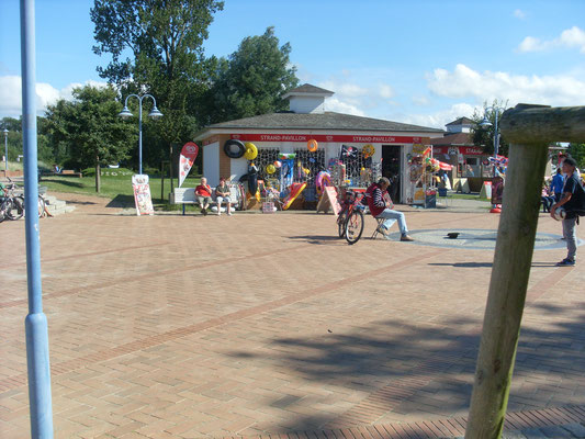 Kiosk und Imbiss am vom Strand