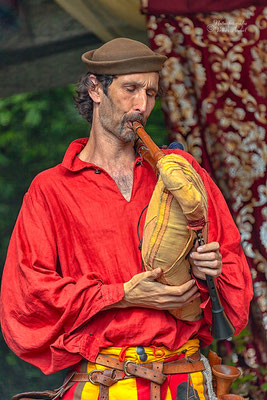 Josef Vondráček, Schalmeien, Backpipes, Chalumeaux, Flöten, Gesang - Mittelalterfest Weesenstein