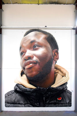 FAROUK - Spraypaint on wall - 5,5 x 6 m - Des Formes et des Corps exhibition - L'Aérochrome - Blagnac (2024)