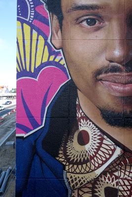 *HUMAIN (detail) - Spraypaint on wall - 8 x 3 m - Calais Street Art Festival (2021)