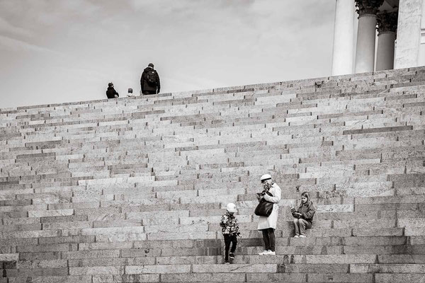 Sur les escaliers