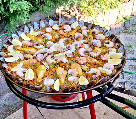 Paella mit Meeresfrüchten