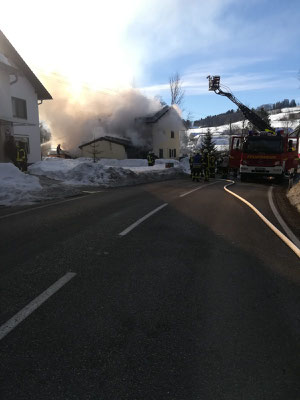 Feuerwehr Ermengerst - Wohnhausbrand in Ahegg