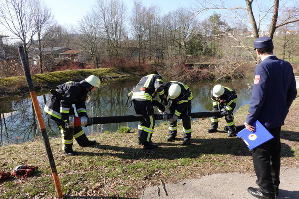 Feuerwehr Ermengerst - Truppführerprüfung 2019