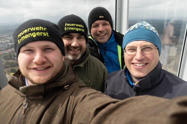 2019 Bildungsfahrt der Jugendfeuerwehr Oberallgäu - Aufzug-Test-Turm Thyssen Krupp