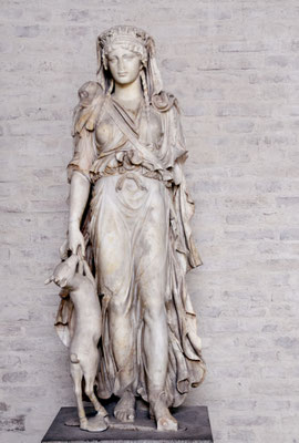 Glyptothek_DSC_0003-Frau+Hund©hn