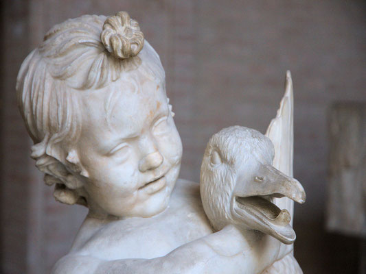 Glyptothek_kindmitGans-©as