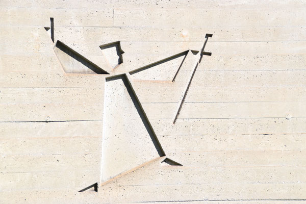 Relief Kirche 1_©hn