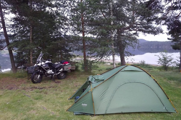 Die erste Nacht am Fjord