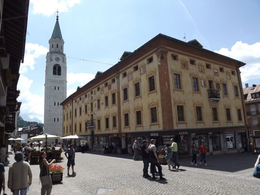 Cortina